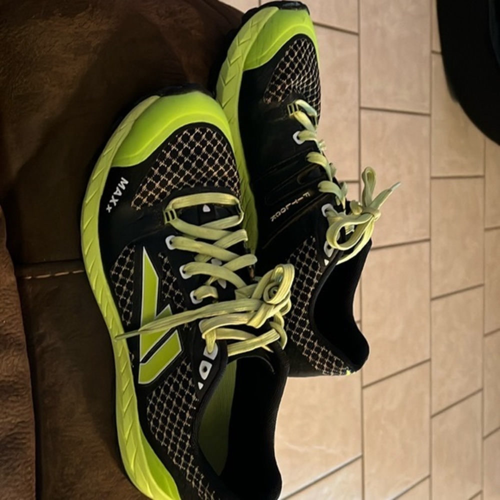 VJ Shoes MAXx